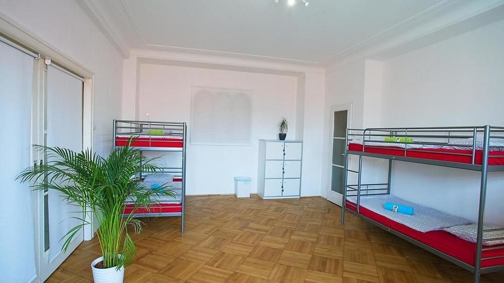 Mcsleep Hostel Prague Praga Exterior foto